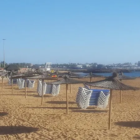 וילה Beautiful, Spacious Villa, Heated Pool, Sleeps Eight, With Quality Furnishings קלטה דה פוסטה