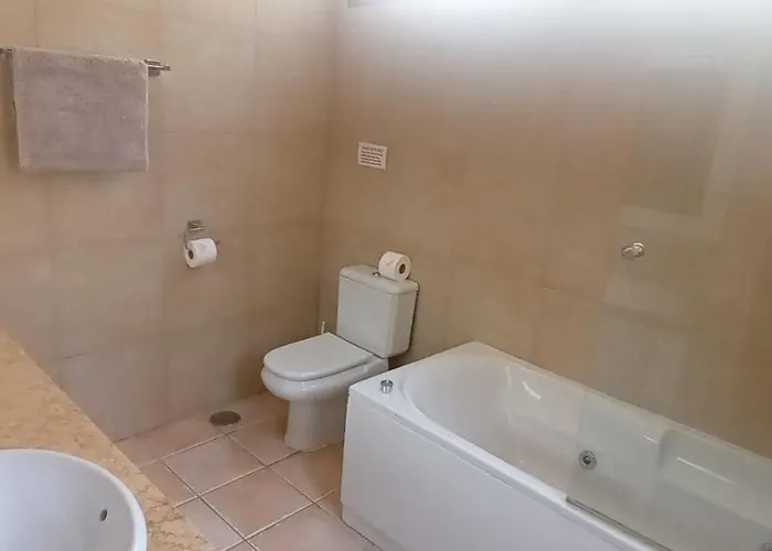 Beautiful, Spacious Villa, Heated Pool, Sleeps Eight, With Quality Furnishings * Caleta De Fuste