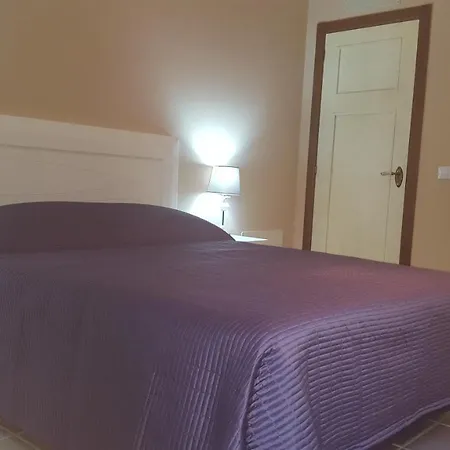 Beautiful, Spacious Villa, Heated Pool, Sleeps Eight, With Quality Furnishings カレタ・デ・フステ