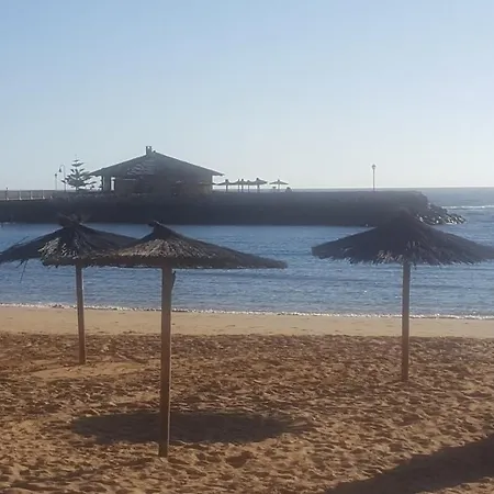 Villa Beautiful, Spacious Villa, Heated Pool, Sleeps Eight, With Quality Furnishings